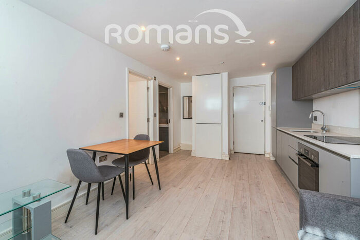 1 Bedroom Apartment To Rent In Dukesbridge House, Reading, RG1