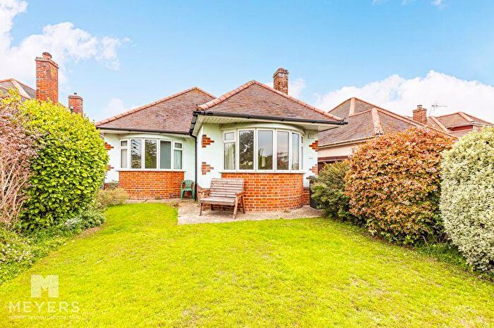 2 Bedroom Bungalow For Sale In Tuckton Road, Southbourne, BH6