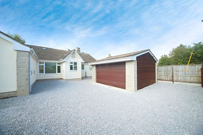4 Bedroom Detached Bungalow For Sale In Station Road, Hatch Beauchamp, Taunton, TA3