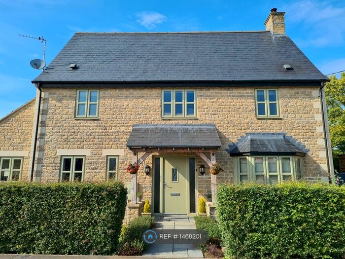 3 Bedroom Detached House To Rent In The Street, Lea, Nr Malmesbury, SN16