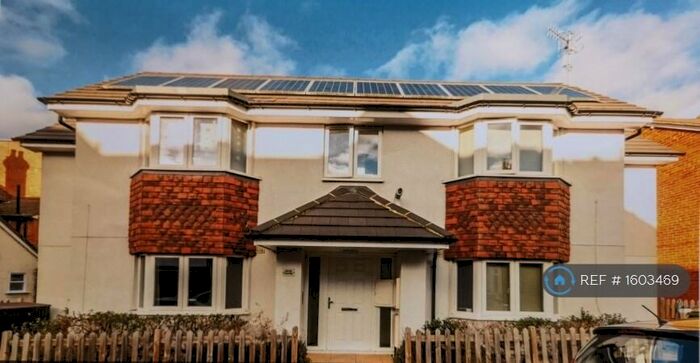 1 Bedroom Flat To Rent In Artillery Road, Guildford, GU1