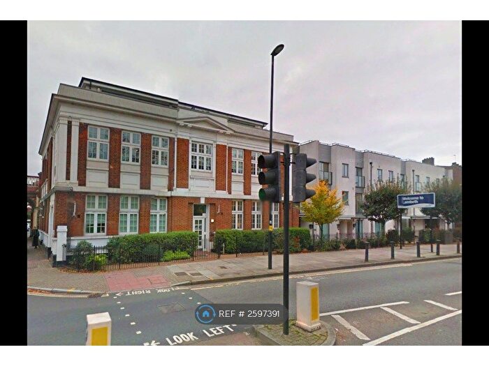 2 Bedroom Flat To Rent In Norwood Road, London, SE24