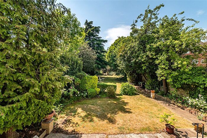 7 Bedroom Detached House For Sale In Surbiton, KT6