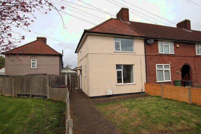 2 Bedroom End Of Terrace House To Rent In Parsloes Avenue, Dagenham, London, RM9