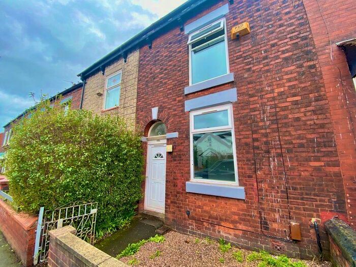 2 Bedroom Terraced House To Rent In Edge Lane, Manchester, M43