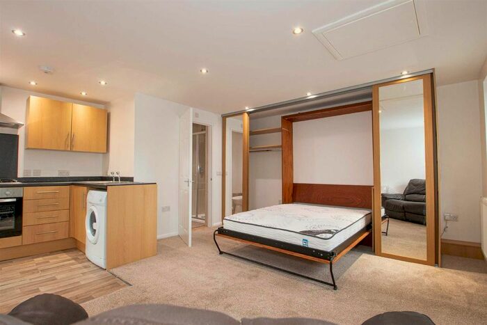 1 Bedroom Flat To Rent In Cartmel Close, Bletchley, Milton Keynes, MK3