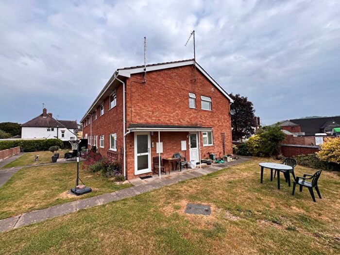 2 Bedroom Maisonette To Rent In Hucclecote Road, Hucclecote, GL3