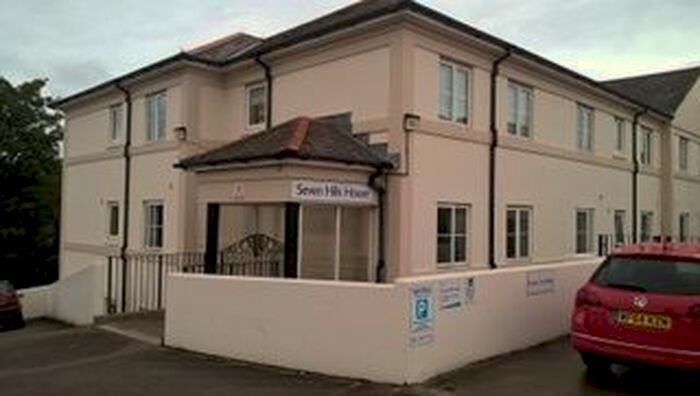 2 Bedroom Flat To Rent In Burridge Lane, Torquay, TQ2