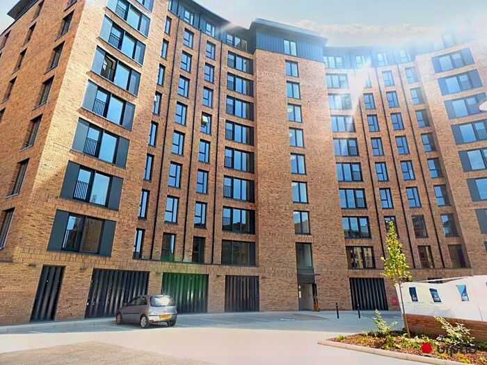 2 Bedroom Flat To Rent In Lexington Gardens, Birmingham, B15