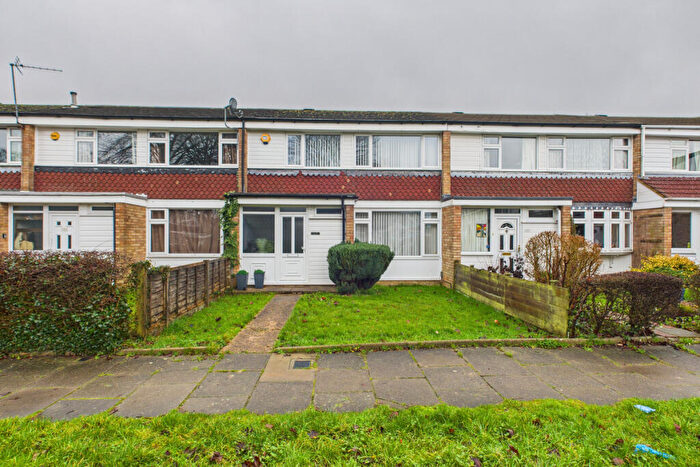 3 Bedroom Terraced House For Sale In Crawley Drive, Hemel Hempstead, HP2