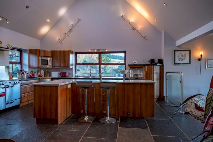 5 Bedroom Cottage For Sale In Muir Of Fowlis, Alford, AB33