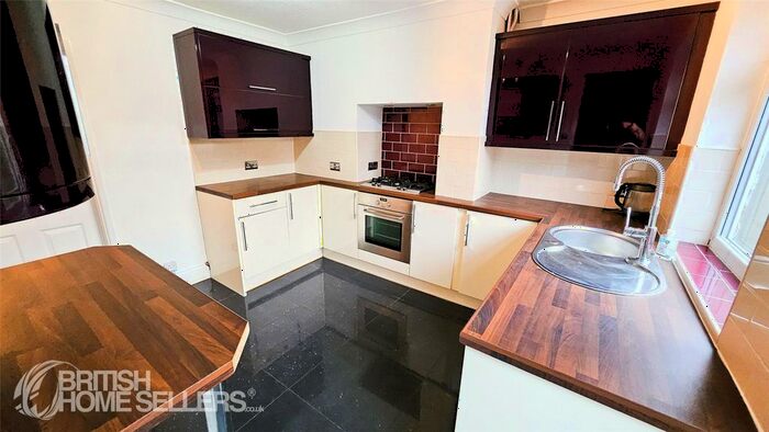 2 Bedroom Terraced House For Sale In Chapel Street, Ripley, Derbyshire, DE5