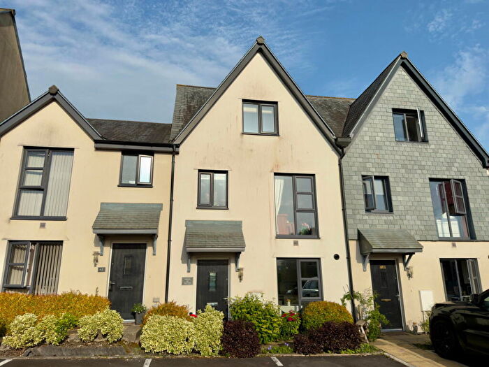 3 Bedroom Terraced House For Sale In Oak View Road, Wadebridge, PL27