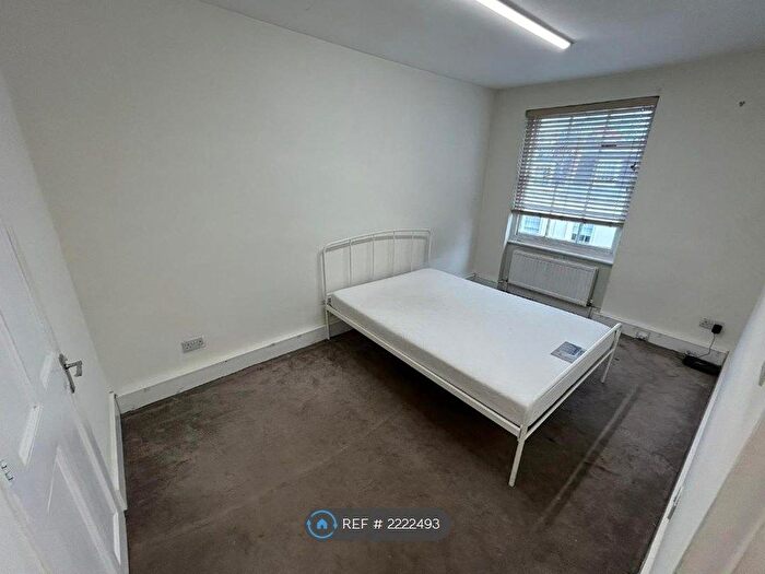 2 Bedroom Flat To Rent In Morton Street, London, SW1V