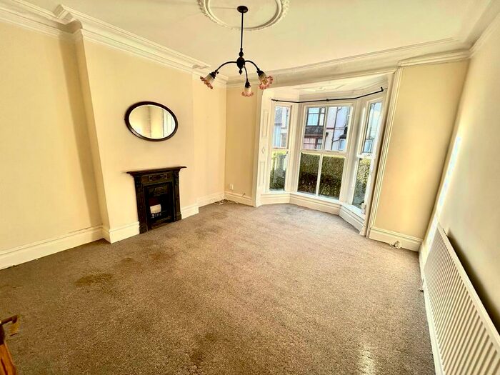 3 Bedroom House To Rent In Blake Street, Sheffield, S6