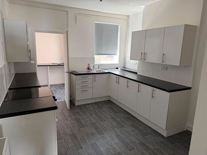 2 Bedroom Terraced House To Rent In Gladstone Street, Nottingham, NG7