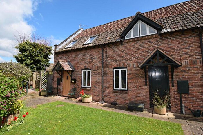3 Bedroom Semi Detached House To Rent In Wye Street, Hereford, HR2