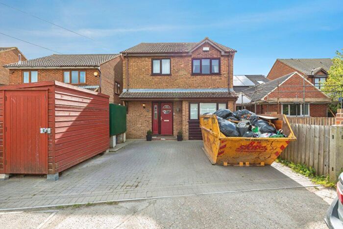 5 Bedroom Detached House For Sale In Burrows Lane, Rochester, ME3