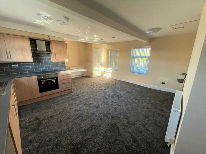 1 Bedroom Apartment To Rent In Halifax Road, Hightown, Liversedge, WF15