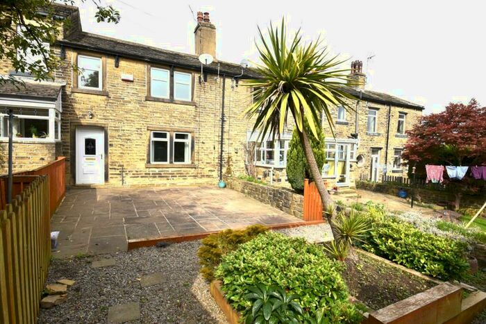 2 Bedroom Terraced House To Rent In Lower Edge Road, Brighouse, HD6
