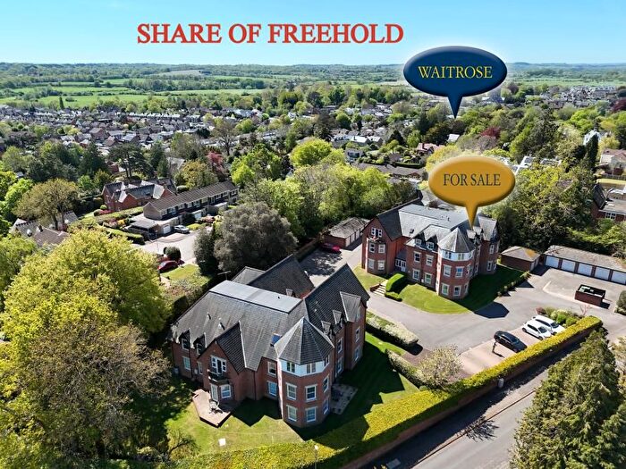 2 Bedroom Flat For Sale In Grangewood Hall, Cranfield Avenue, Wimborne, BH21