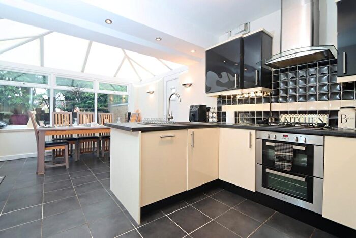 3 Bedroom Semi-Detached House For Sale In Milestone Drive, Hagley, Stourbridge, DY9