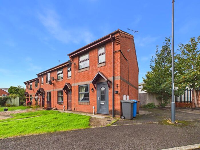 2 Bedroom End Of Terrace House For Sale In Rushcliffe Gardens, Chaddesden, DE21