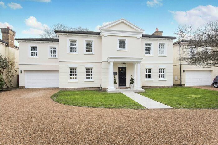 5 Bedroom Detached House To Rent In Huntleys Park, Tunbridge Wells, Kent, TN4