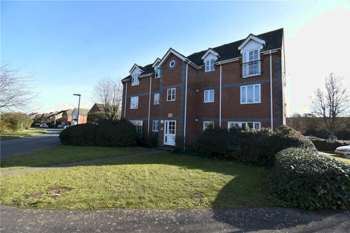 1 Bedroom Flat To Rent In Laburnum House, Woodhead Drive, Cambridge, CB4