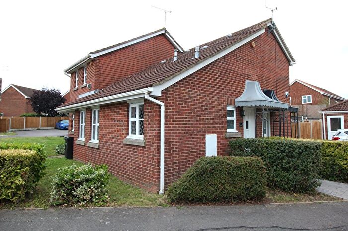 1 Bedroom Bungalow To Rent In York Road, Billericay, CM12