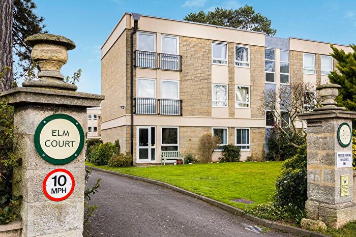 2 Bedroom Flat For Sale In Elm Court, Hillcourt Road, Pittville, Cheltenham, GL52