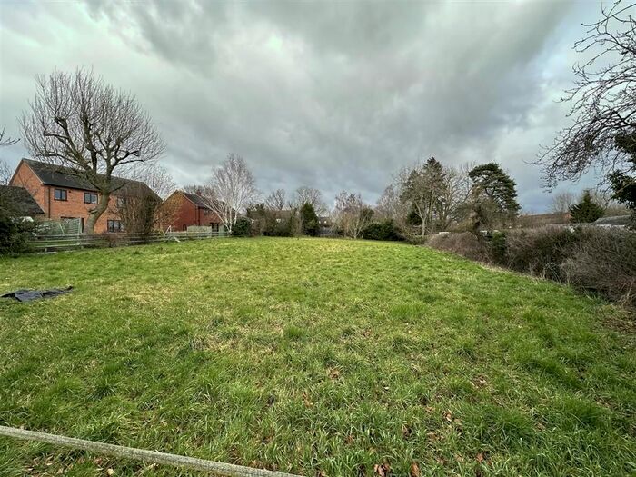 4 Bedroom Detached House For Sale In Lower Street, Doveridge, Ashbourne, DE6