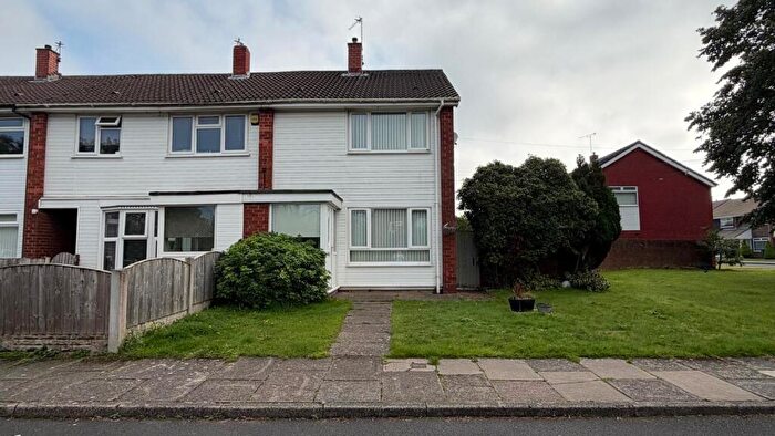 2 Bedroom House For Sale In Sefton Drive, Kirkby, Liverpool, L32