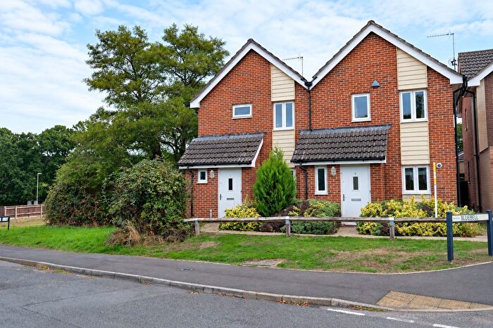 2 Bedroom Semi Detached House For Sale In Bluebell Gardens, Hythe, SO45
