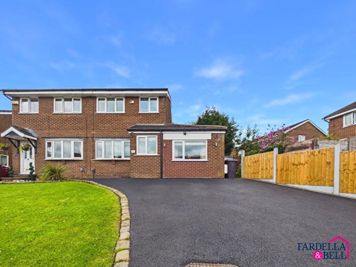 3 Bedroom Semi Detached House For Sale In Greenbrook Close, Burnley, BB12