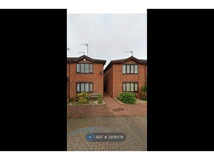 1 Bedroom Flat To Rent In Mier Hay, Stoke-On-Trent, ST3
