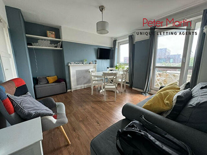 3 Bedroom Flat To Rent In Hornbeam House, Maitland Park Villas, London, NW3