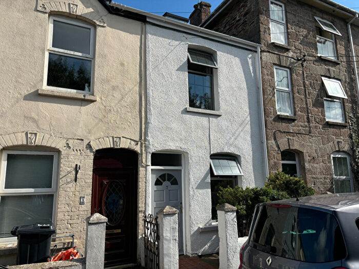 3 Bedroom House To Rent In St Austell, PL25