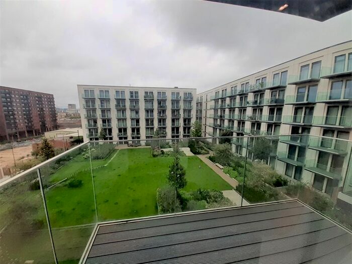 Studio To Rent In Caravel House, Treacle Works, E16