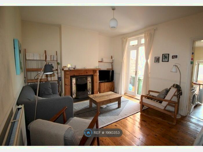 2 Bedroom Terraced House To Rent In Duke Street, Oxford, OX2
