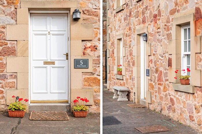 3 Bedroom Semi-Detached House For Sale In Rose Wynd, Crail, Anstruther, KY10