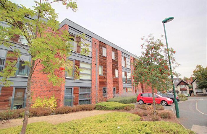 2 Bedroom Flat To Rent In Watermark Close, Carrington, NG5