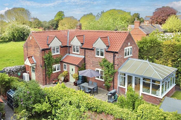 4 Bedroom Detached House For Sale In Carlton Road, Bassingham, Lincoln, LN5