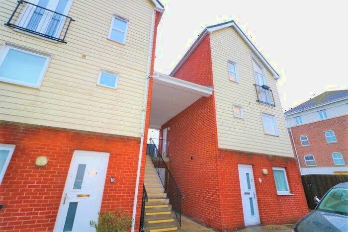 2 Bedroom Apartment To Rent In Onyx Drive, Sittingbourne, ME10