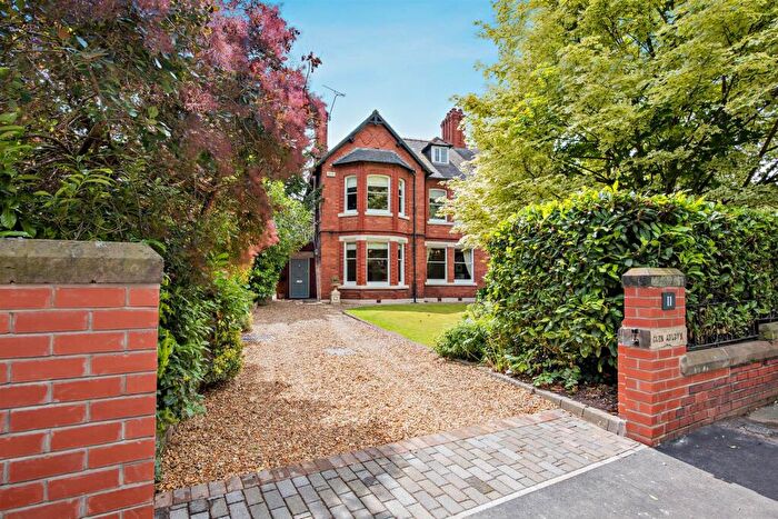 6 Bedroom House For Sale In Kilmorey Park, Hoole, Chester, CH2
