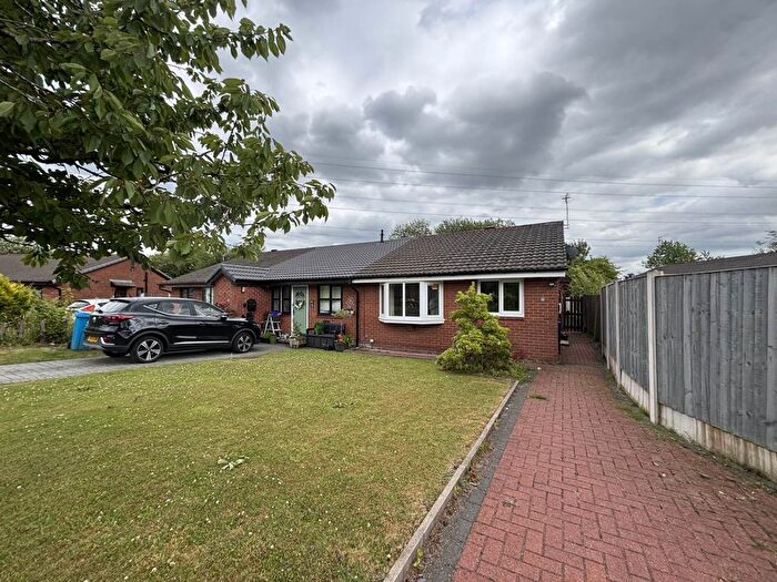 2 Bedroom Bungalow For Sale In Violet Way, Middleton, M24