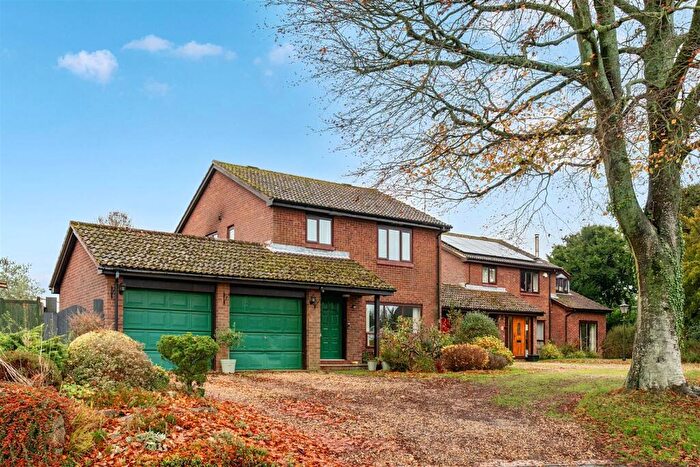 4 Bedroom Detached House For Sale In Greystones, Bromham, SN15