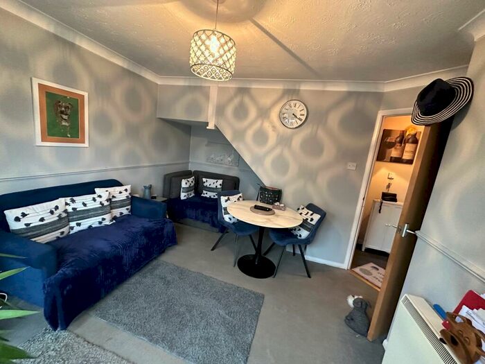 1 Bedroom Cluster House To Rent In Bryan Close, Ramsey, PE26