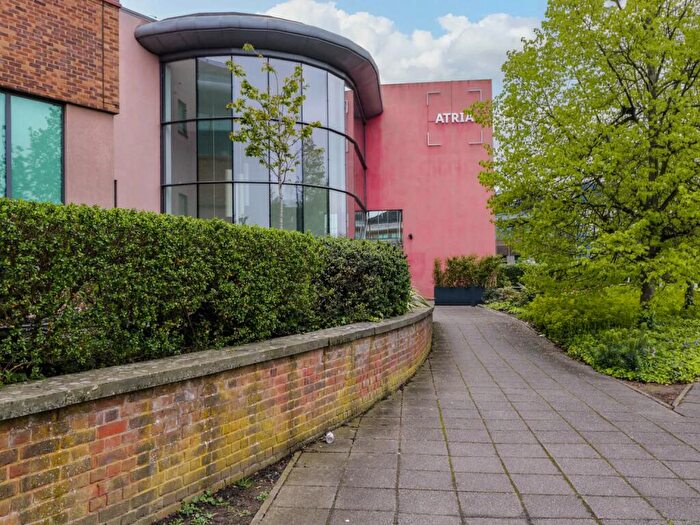 1 Bedroom Flat For Sale In Flat Atria House Bath Road, Slough, SL1