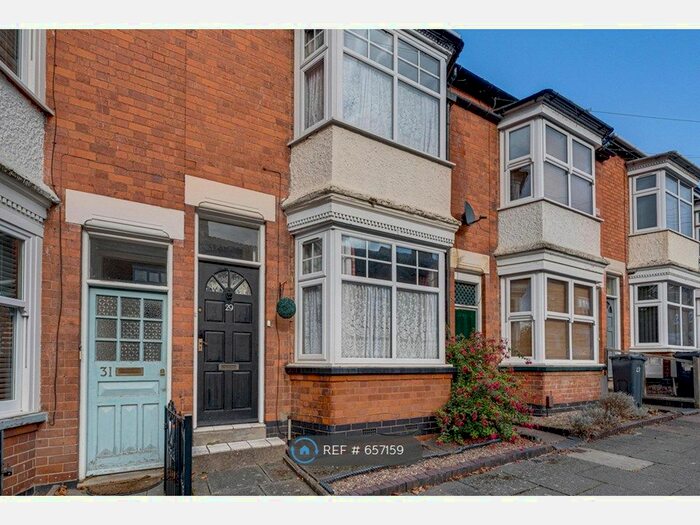 3 Bedroom End Of Terrace House To Rent In Thurlow Road, Leicester LE2